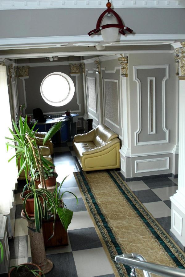 Bed and Breakfast Golden Apricot Ґюмрі Екстер'єр фото