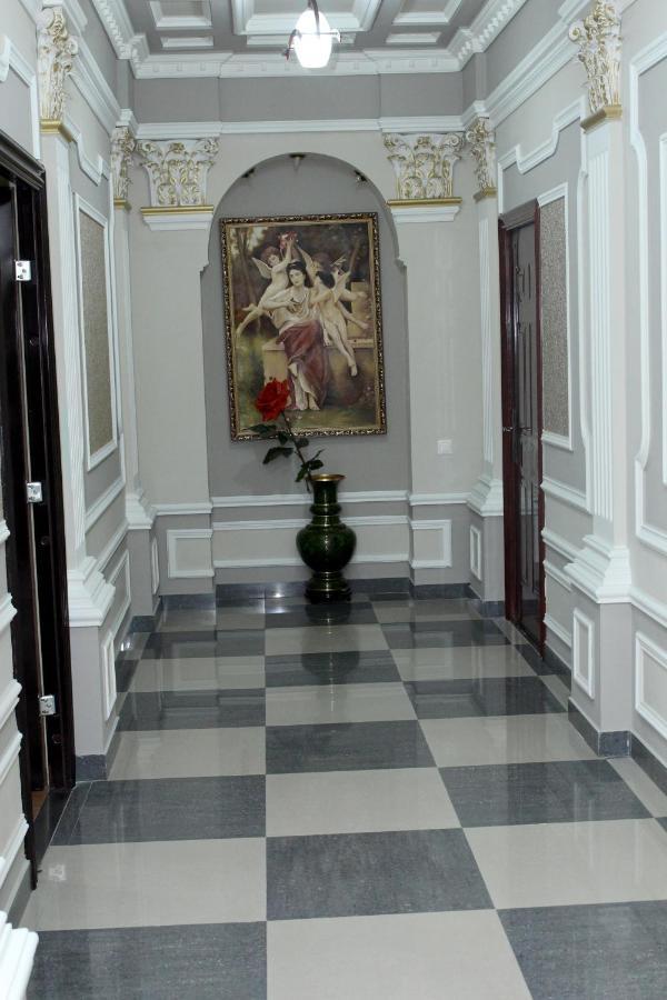 Bed and Breakfast Golden Apricot Ґюмрі Екстер'єр фото