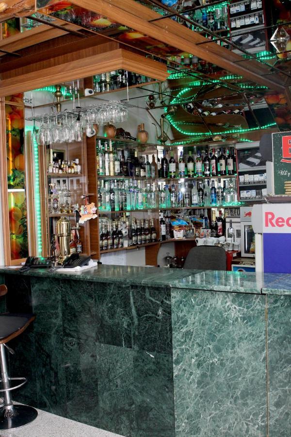 Bed and Breakfast Golden Apricot Ґюмрі Екстер'єр фото